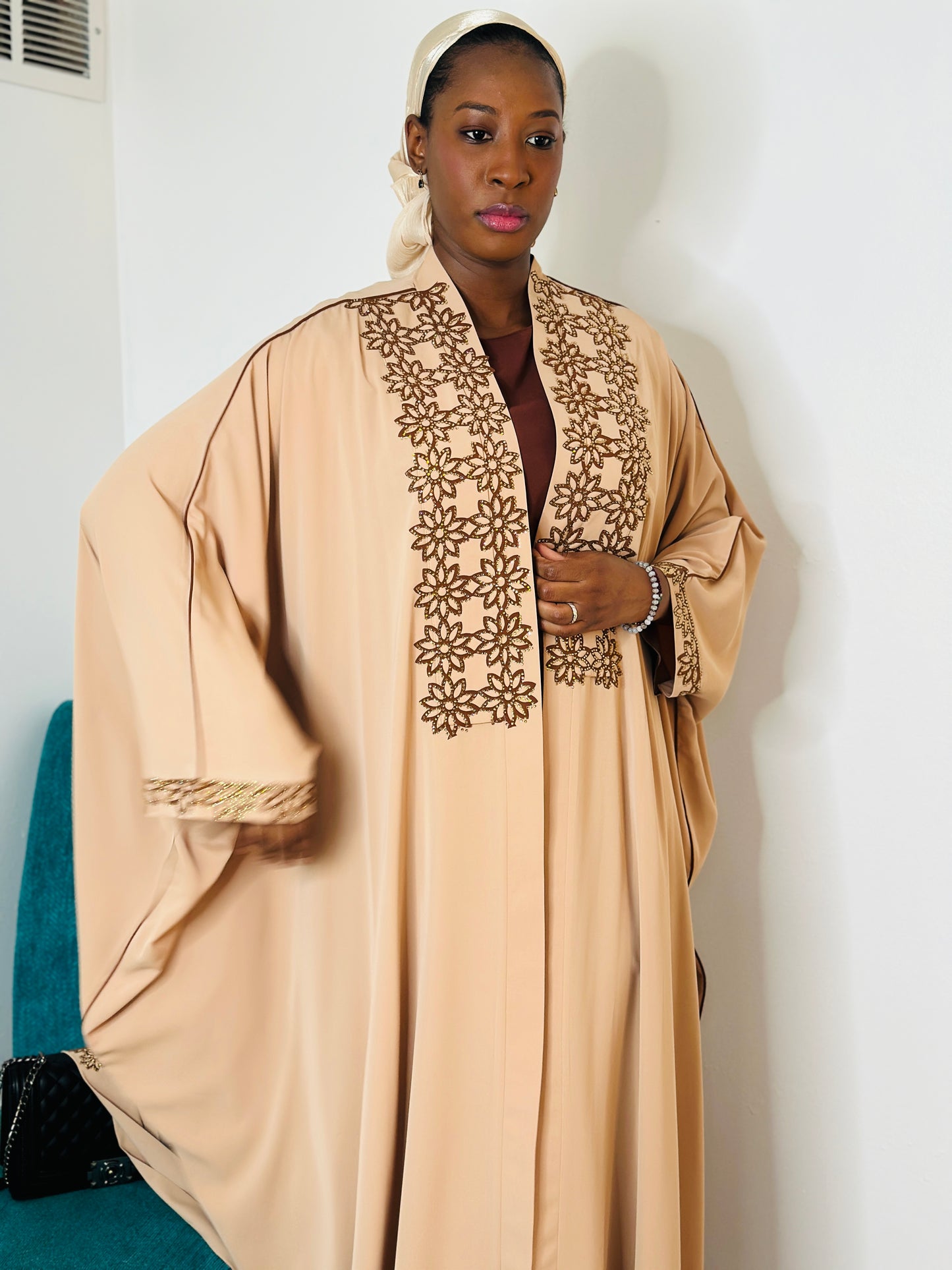Ayra – Navy Embellished Abaya