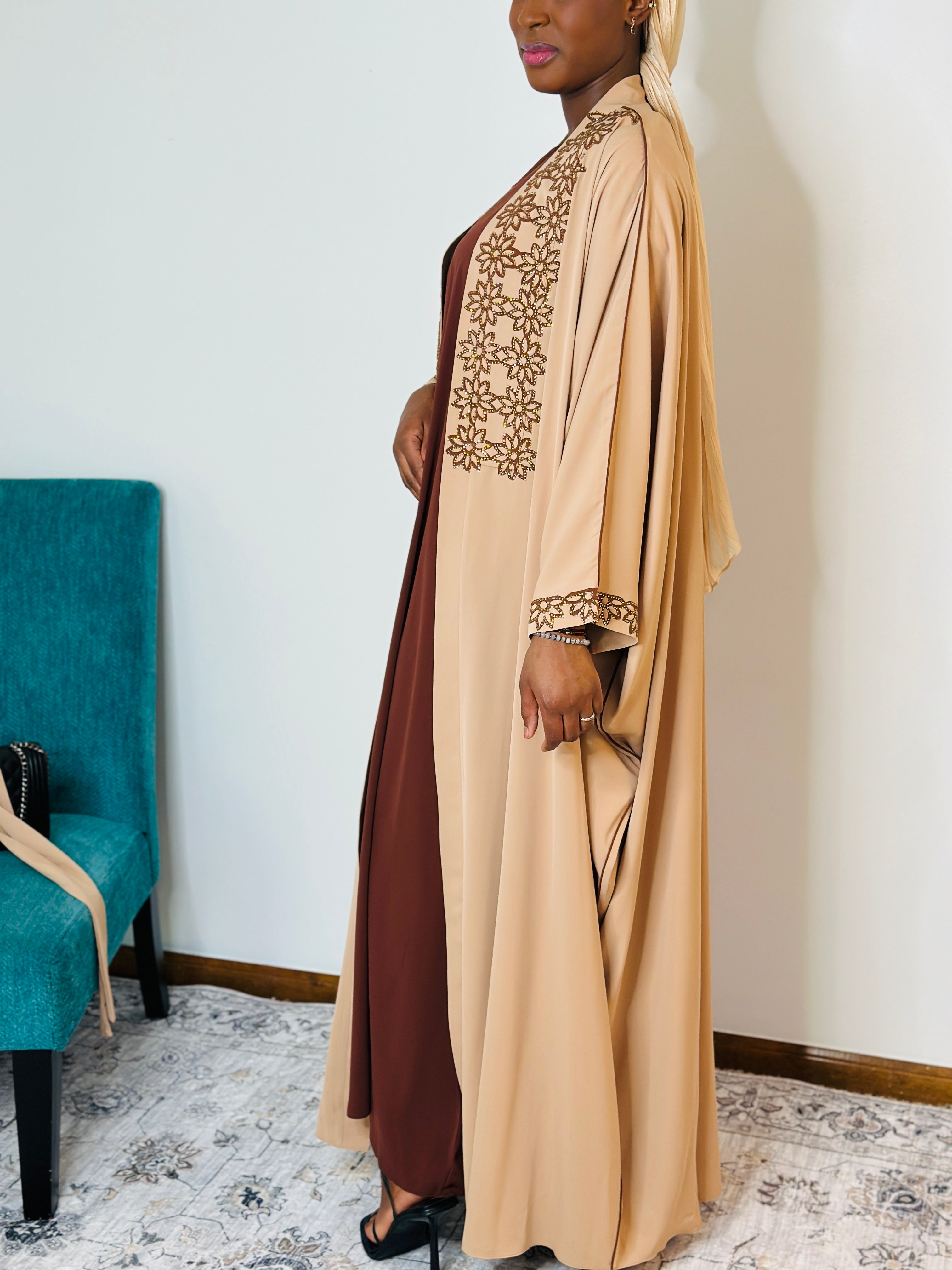 Ayra – Navy Embellished Abaya