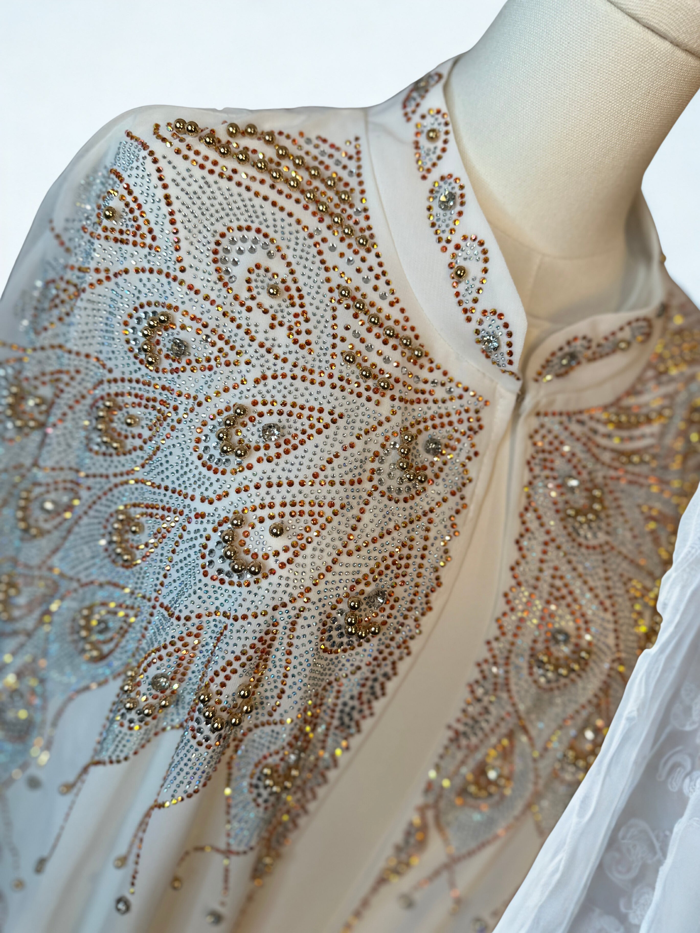 Luxury Rhinestone Embellished 2-Piece Kaftan