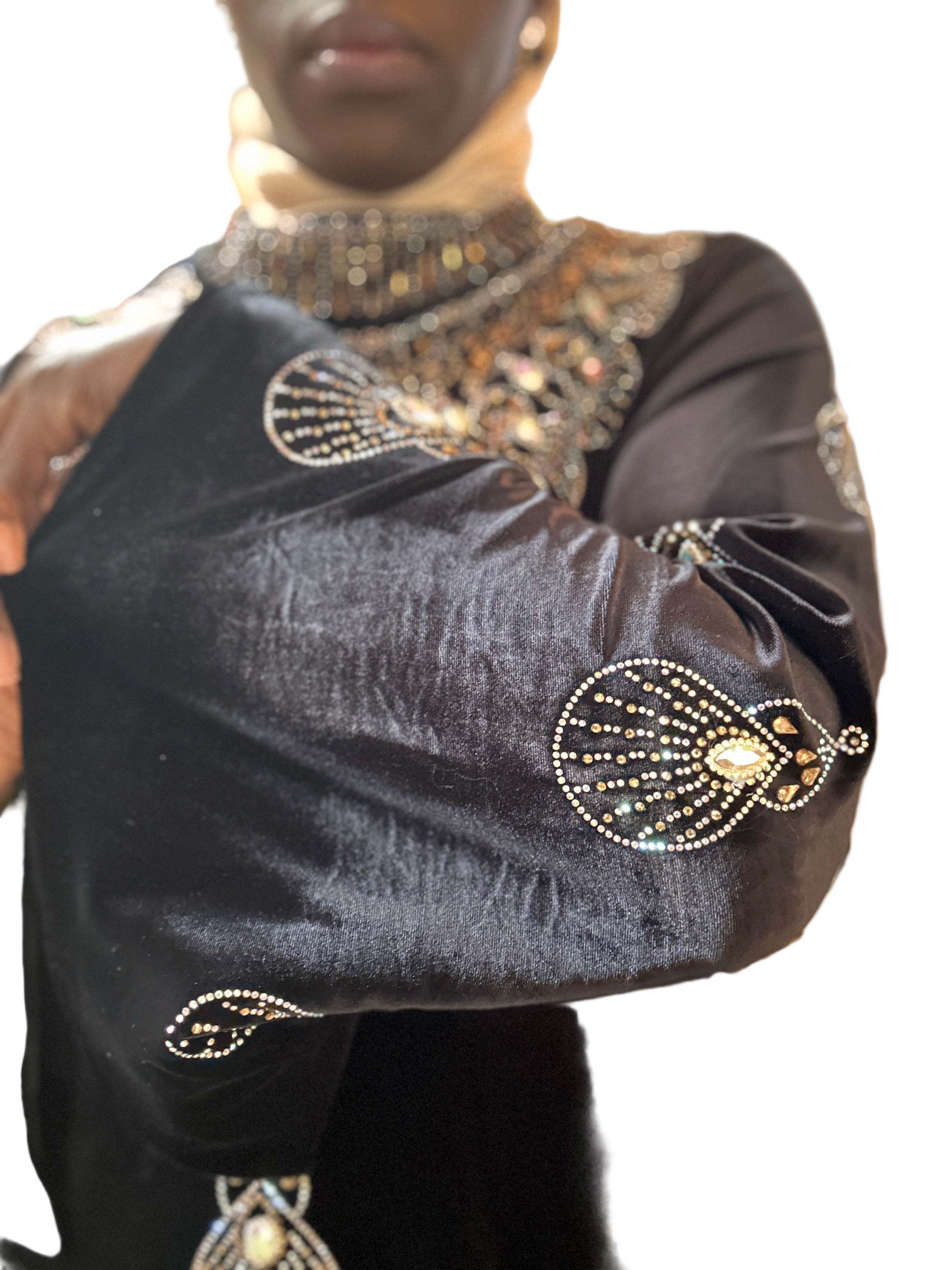 Regal Velvet Rhinestone Abaya – Black & Maroon (M–2XL)