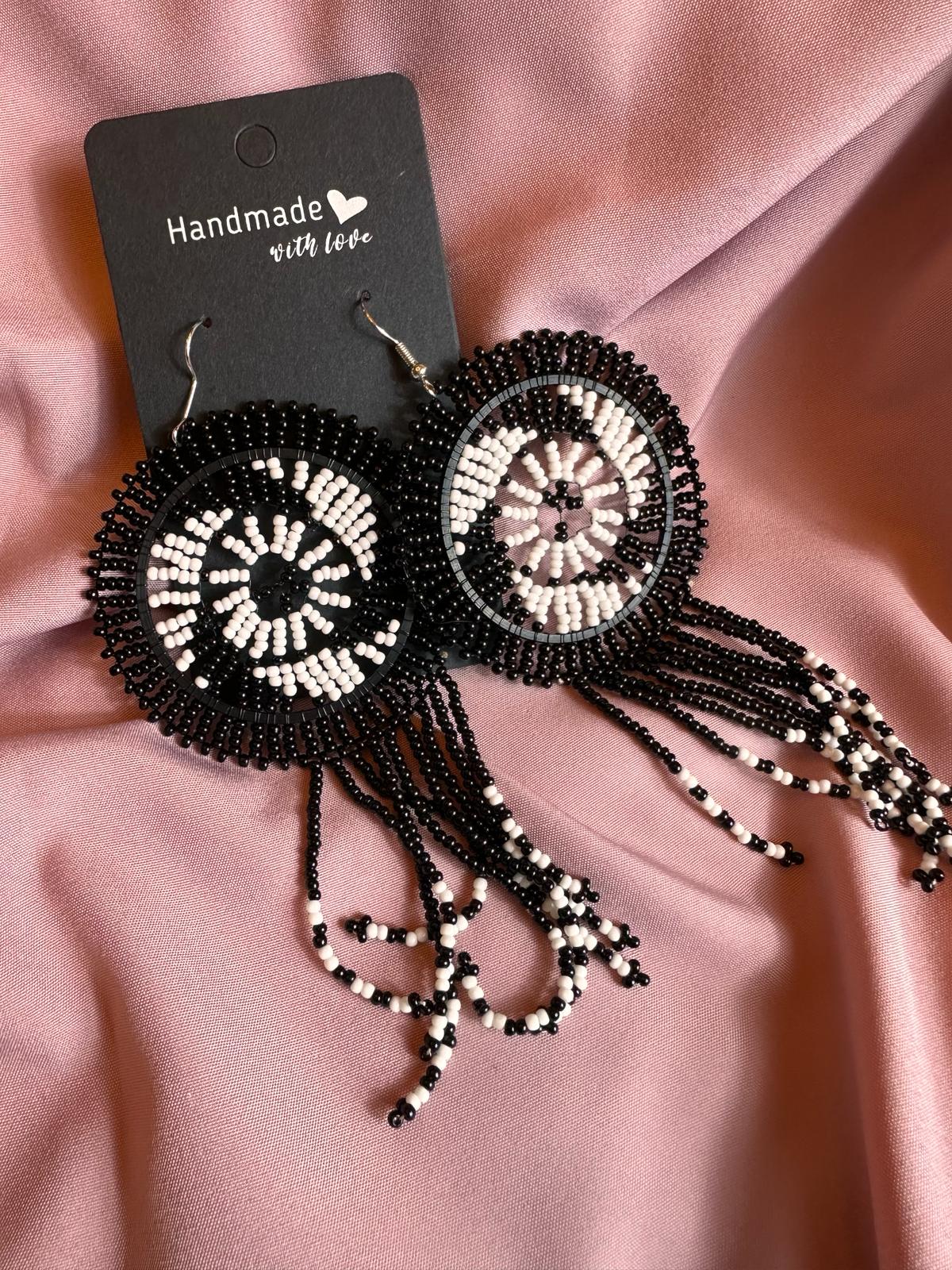 Large Kenya Maasai Tassel