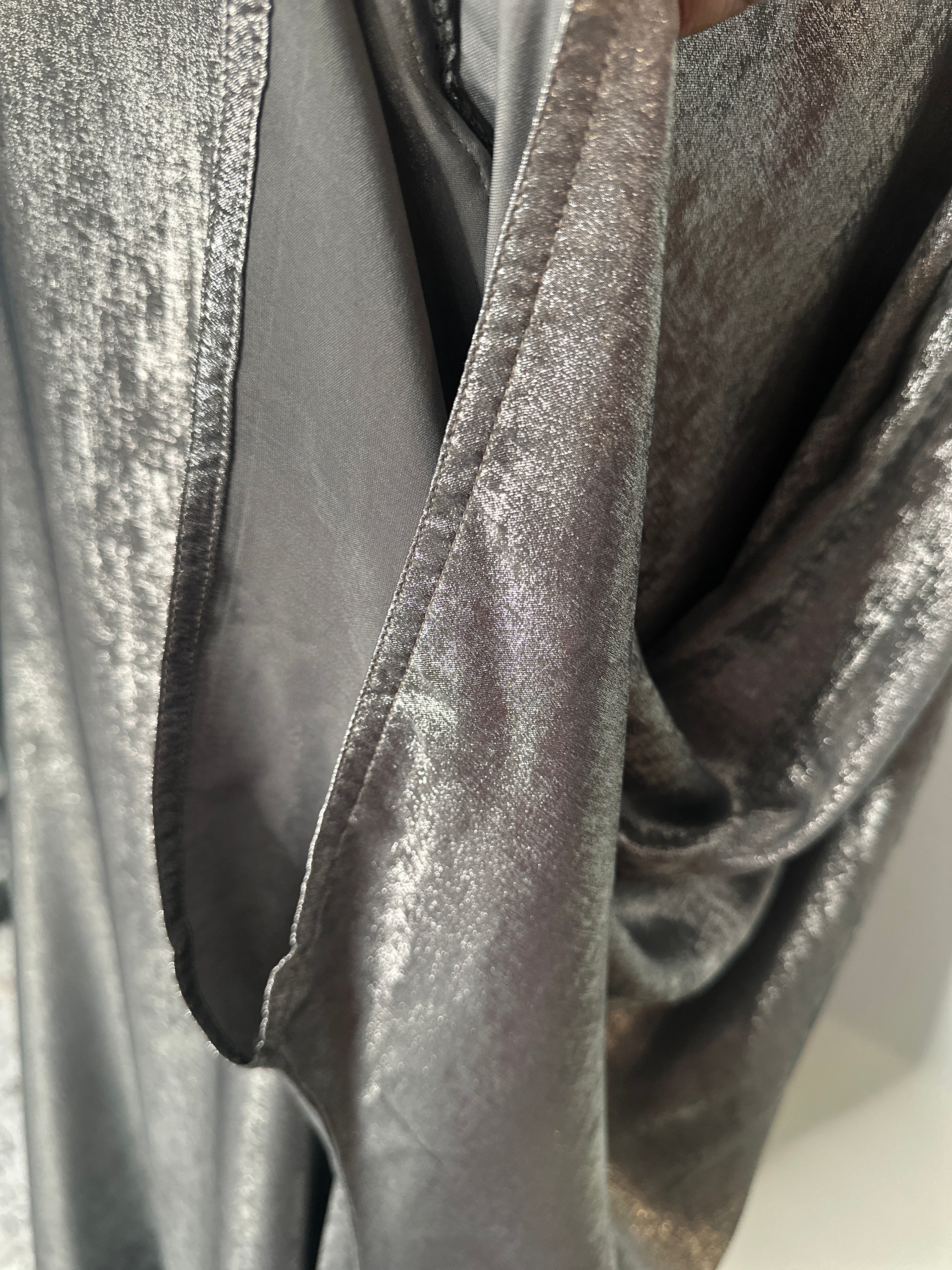 Silver Luxe Batwing Abaya ✨