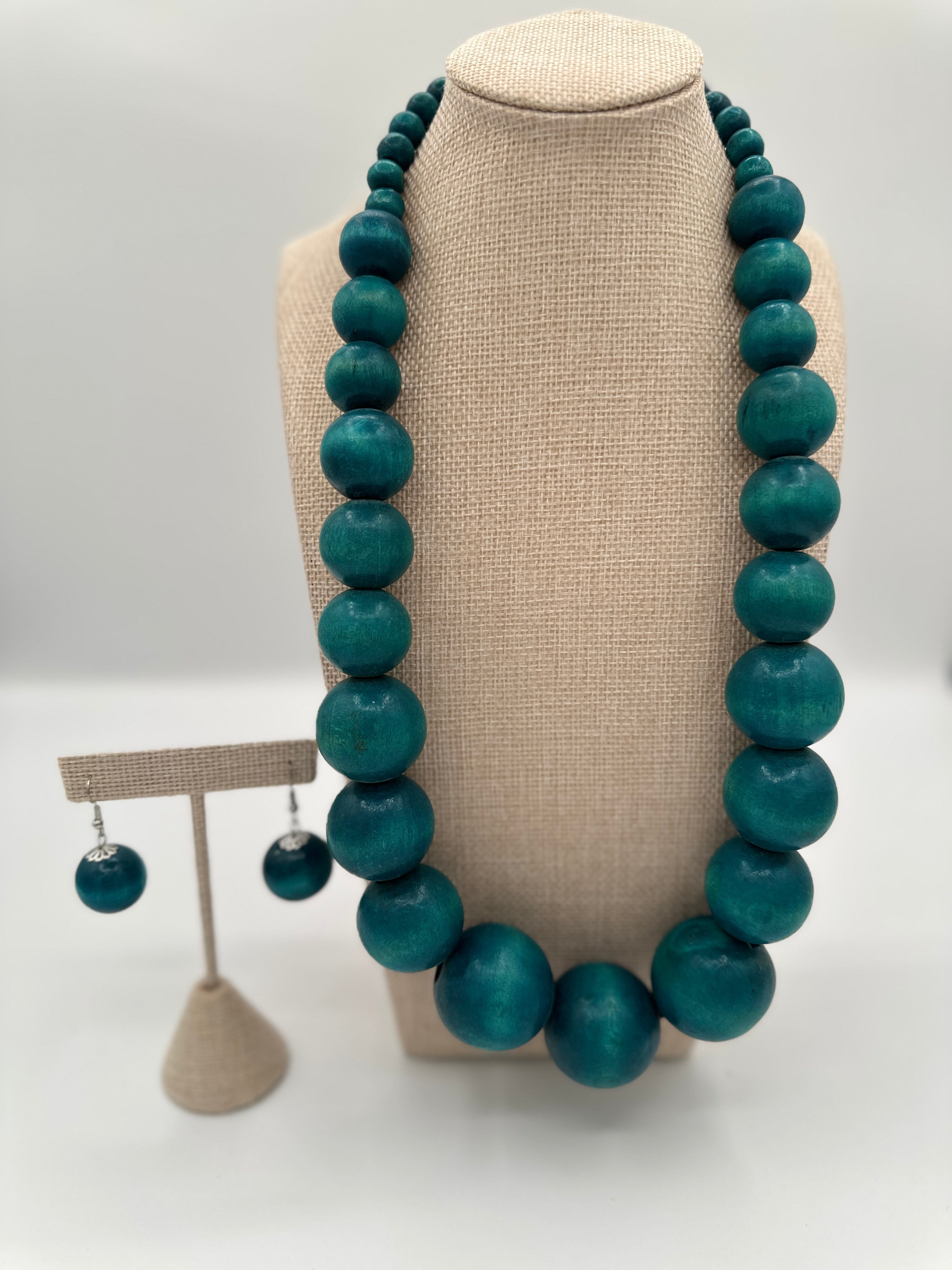 À-Nature Wooden Bead Necklace