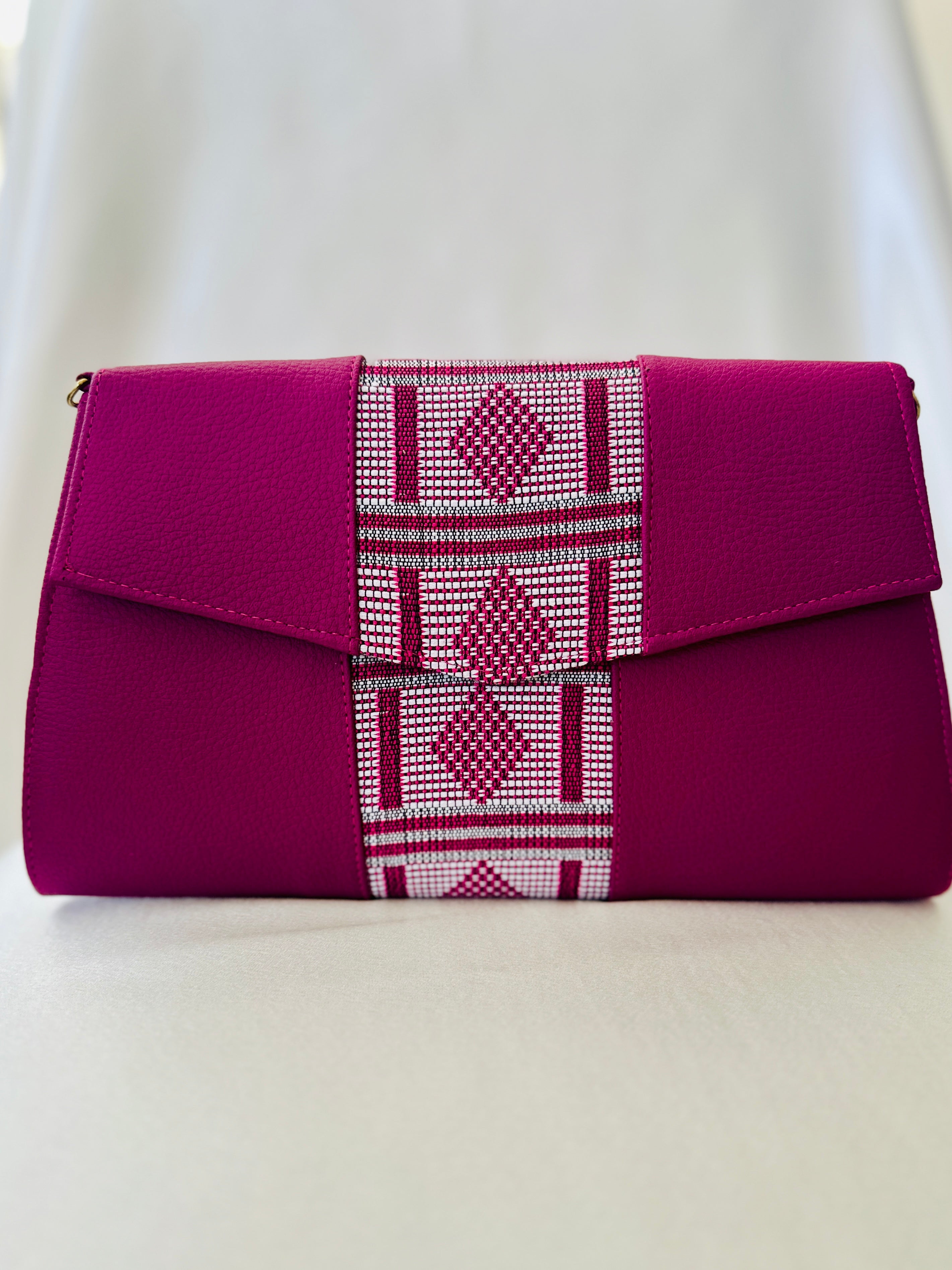 Pink Envelope Tissé