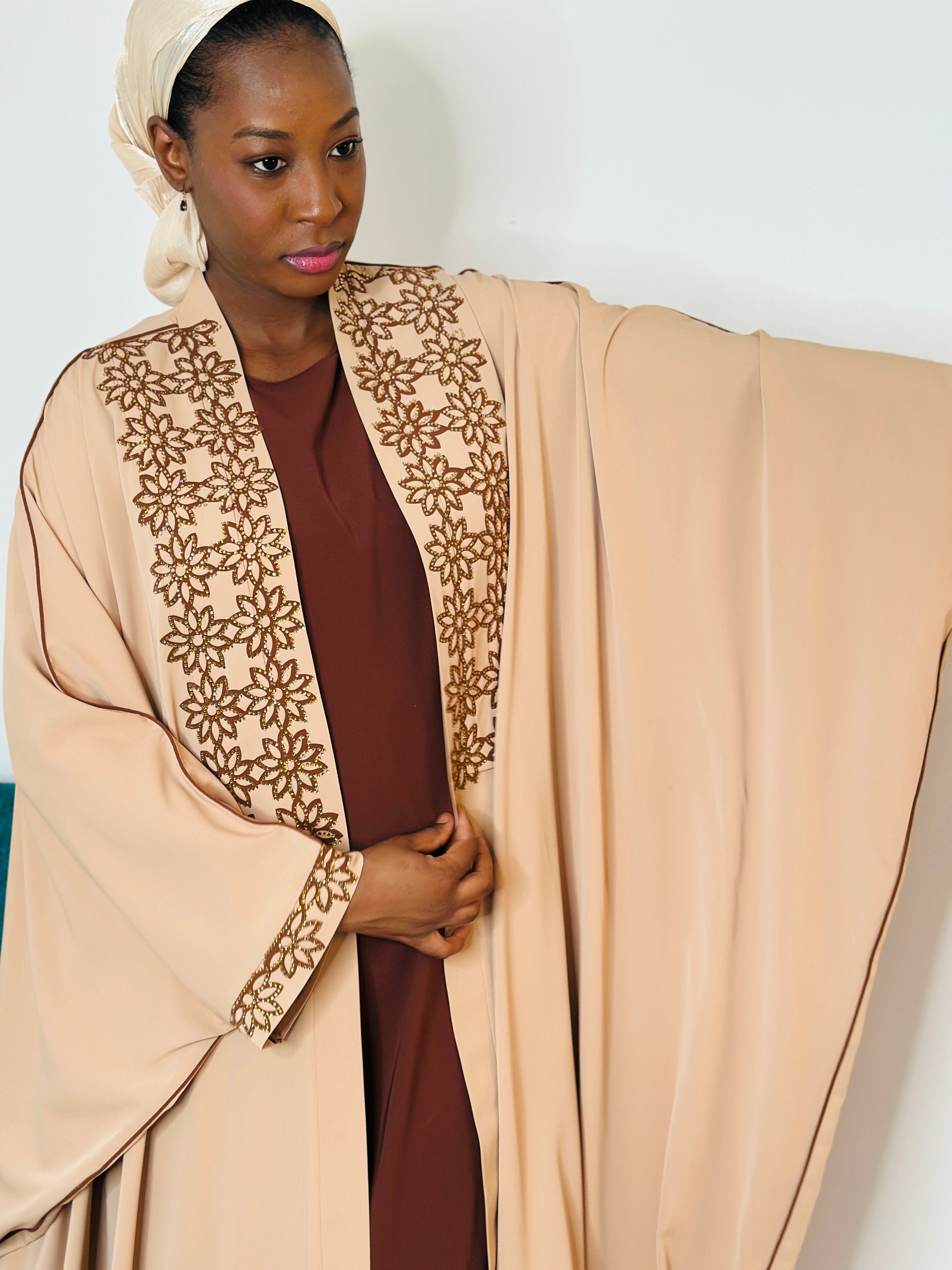 Ayra – Navy Embellished Abaya