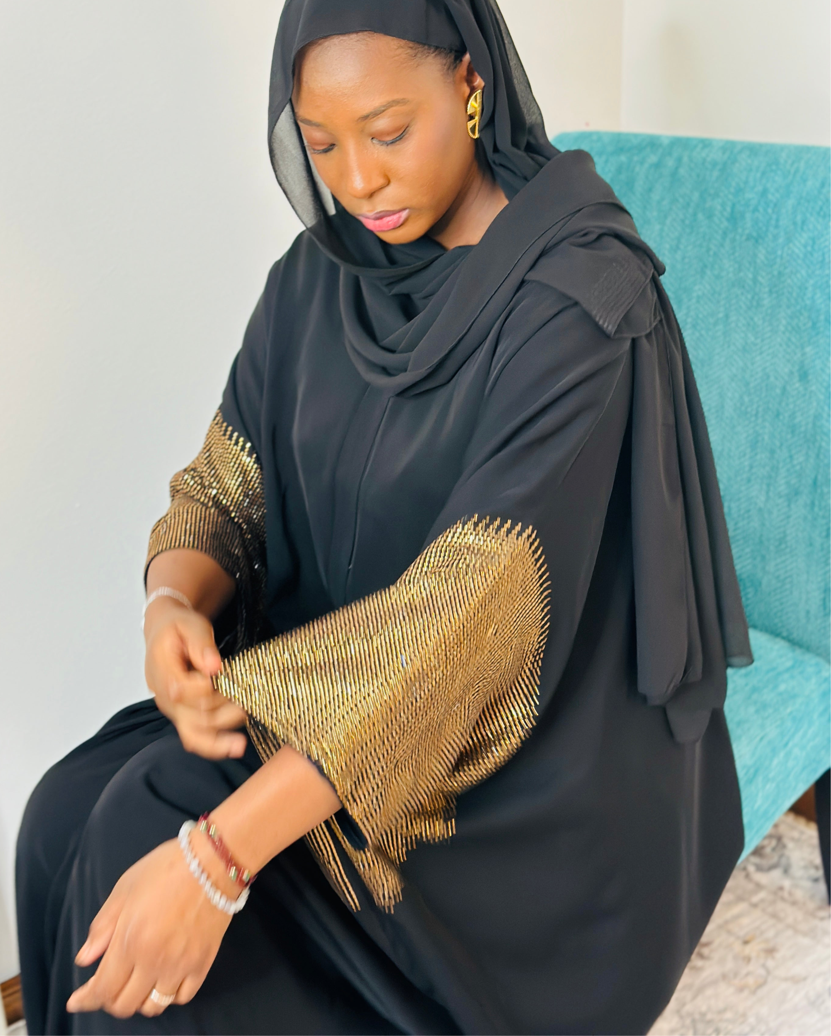 ✨ Luxe Crystal Sleeve Abaya
