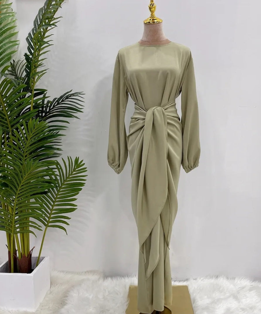 Abaya Dress with detached Apron